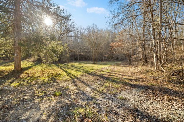 22 Still Hand, Beattyville, KY 41311