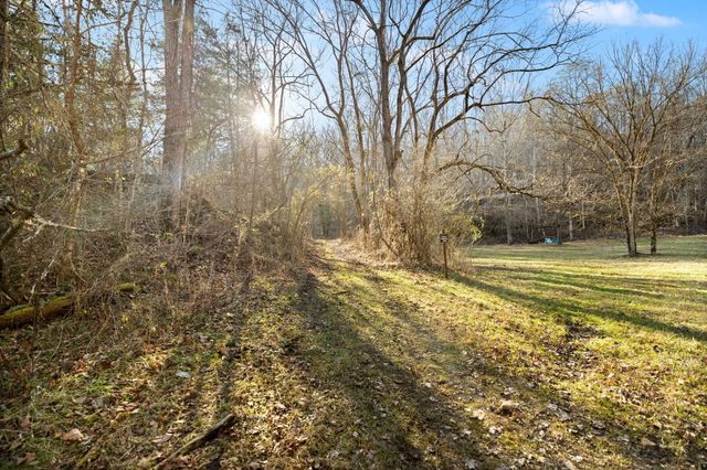 22 Still Hand, Beattyville, KY 41311