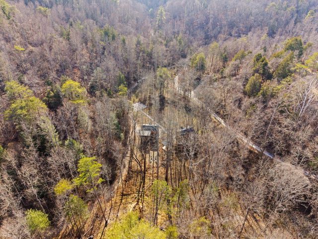 22 Still Hand, Beattyville, KY 41311