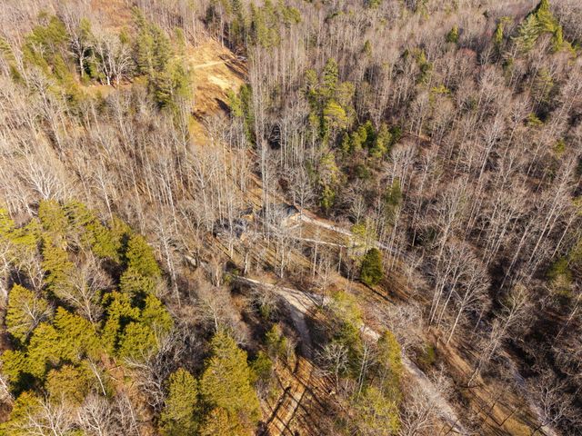 22 Still Hand, Beattyville, KY 41311