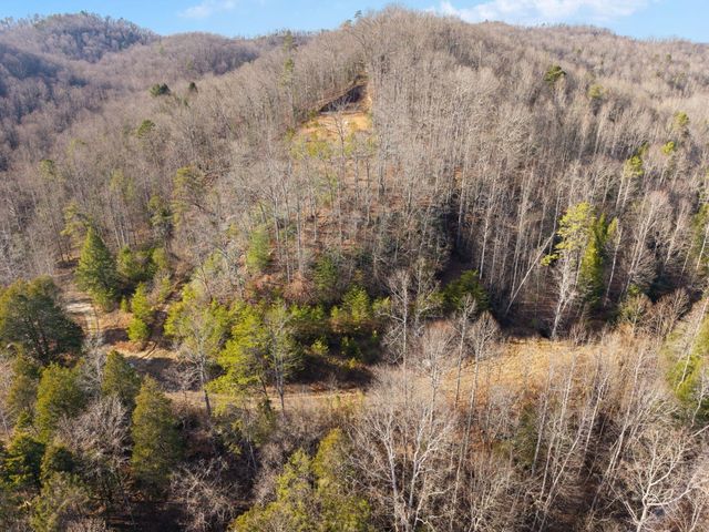 22 Still Hand, Beattyville, KY 41311