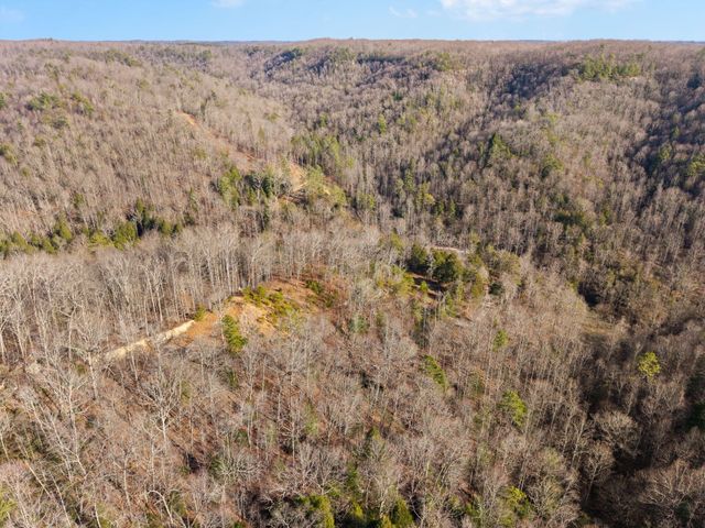 22 Still Hand, Beattyville, KY 41311