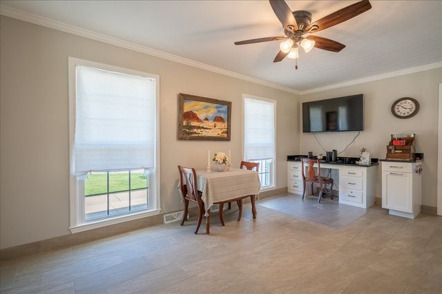 1448 Baker Ln, Lawrenceburg, TN 38464