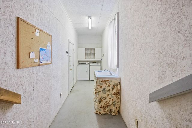 4327 Kelson Avenue, Marianna, FL 32446