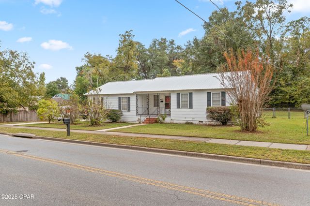 4327 Kelson Avenue, Marianna, FL 32446