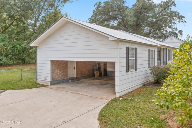 4327 Kelson Avenue, Marianna, FL 32446