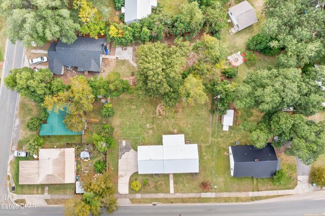 4327 Kelson Avenue, Marianna, FL 32446