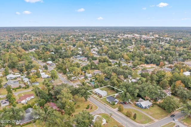 4327 Kelson Avenue, Marianna, FL 32446