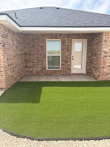 2204 Corpus Avenue, Wolfforth, TX 79382
