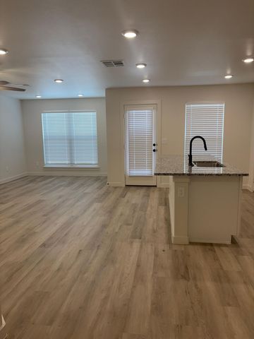 2204 Corpus Avenue, Wolfforth, TX 79382