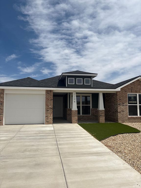 2204 Corpus Avenue, Wolfforth, TX 79382