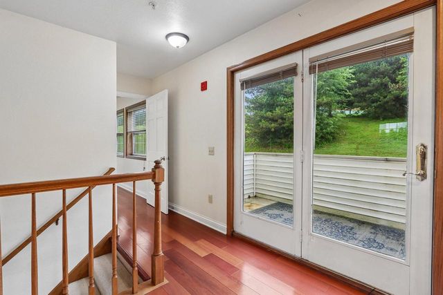 325 Kristin COURT W, Brookfield, WI 53045