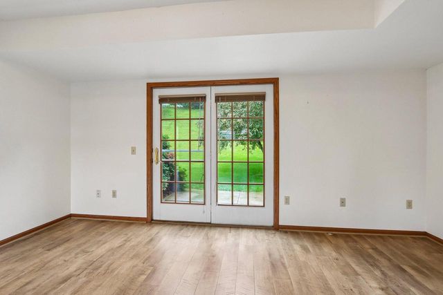 325 Kristin COURT W, Brookfield, WI 53045