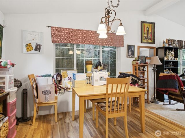 16615 36th Street Ct E, Lake Tapps, WA 98391