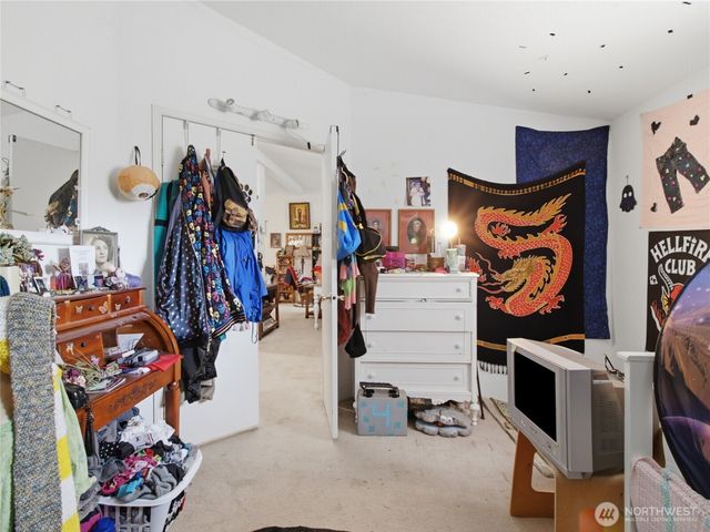 16615 36th Street Ct E, Lake Tapps, WA 98391