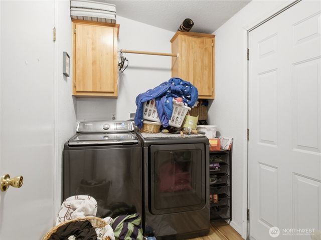 16615 36th Street Ct E, Lake Tapps, WA 98391
