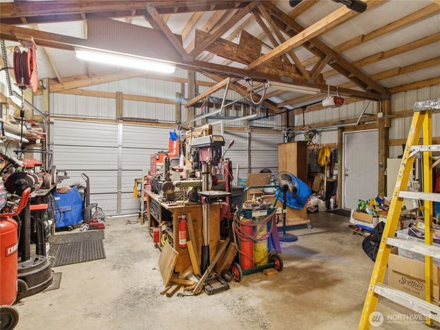 16615 36th Street Ct E, Lake Tapps, WA 98391