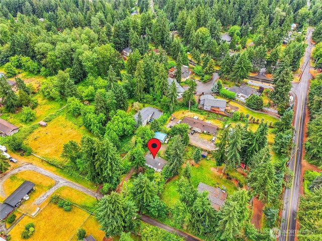 16615 36th Street Ct E, Lake Tapps, WA 98391