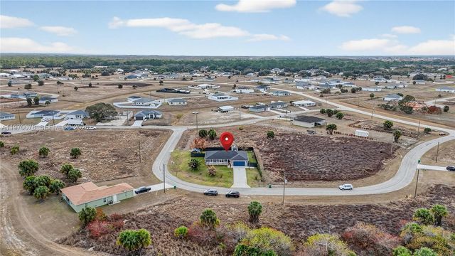 1220 Moore Run, La Belle, FL 33935