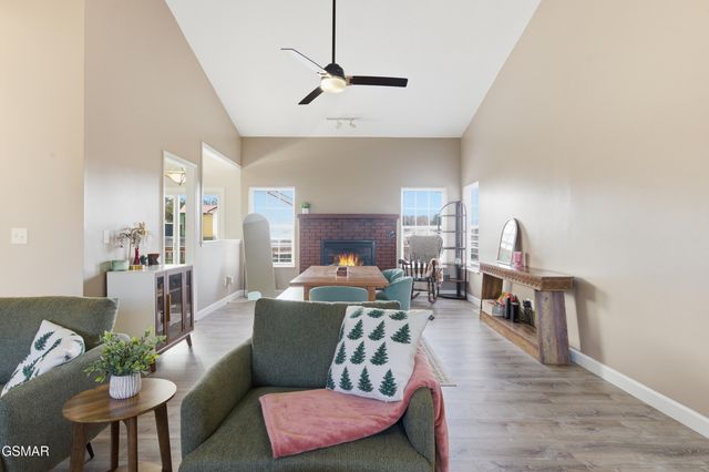 1660 Turtle Dove Trail, Sevierville, TN 37862