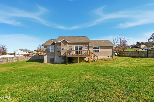 1660 Turtle Dove Trail, Sevierville, TN 37862