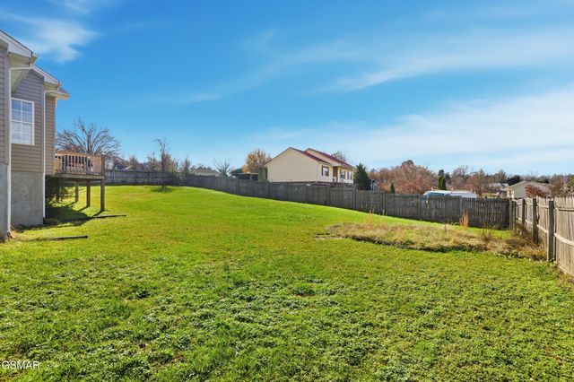 1660 Turtle Dove Trail, Sevierville, TN 37862