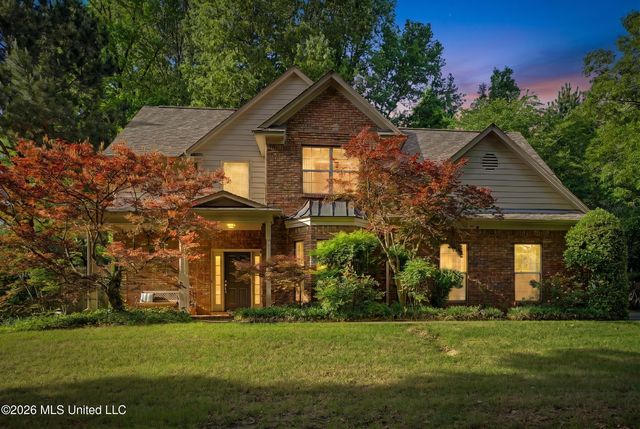 2110 Tall Tree Drive, Horn Lake, MS 38637