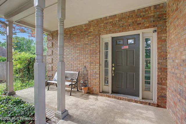 2110 Tall Tree Drive, Horn Lake, MS 38637