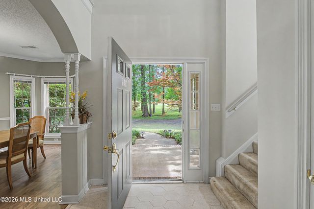 2110 Tall Tree Drive, Horn Lake, MS 38637