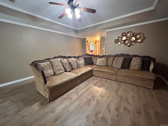 46 Chateaus Lane, Little Rock, AR 72210