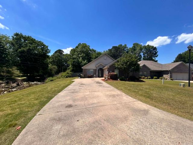 46 Chateaus Lane, Little Rock, AR 72210