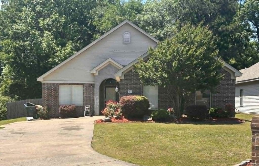 46 Chateaus Lane, Little Rock, AR 72210