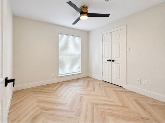 171 Wildwood Drive, Desoto, TX 75115