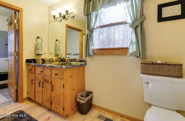 725 Country Lane, Murphy, NC 28906
