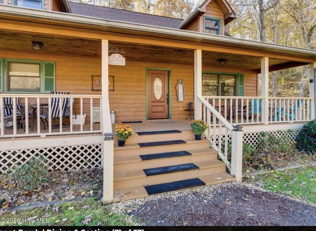 725 Country Lane, Murphy, NC 28906