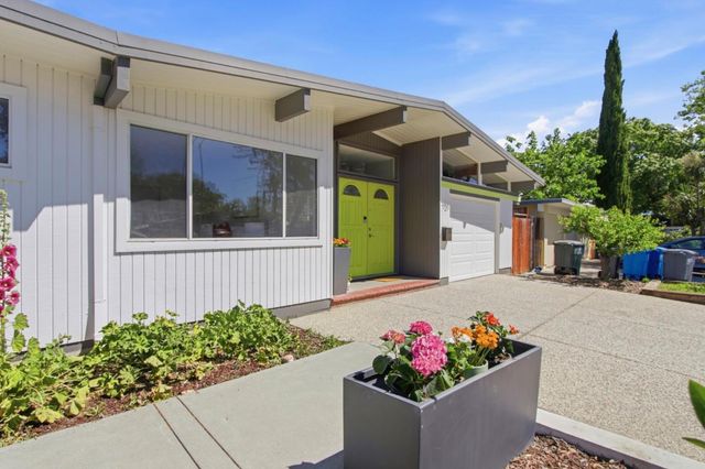 721 Stendhal Lane, Cupertino, CA 95014