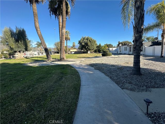 307 Santo, San Jacinto, CA 92583