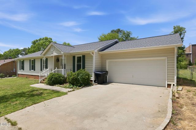 427 Overman Drive, Burlington, NC 27215