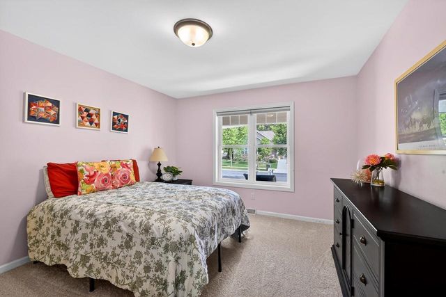1657 Silverado Drive, Sun Prairie, WI 53590