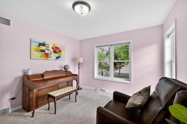 1657 Silverado Drive, Sun Prairie, WI 53590