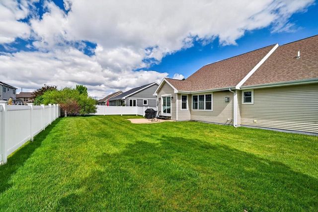 1657 Silverado Drive, Sun Prairie, WI 53590