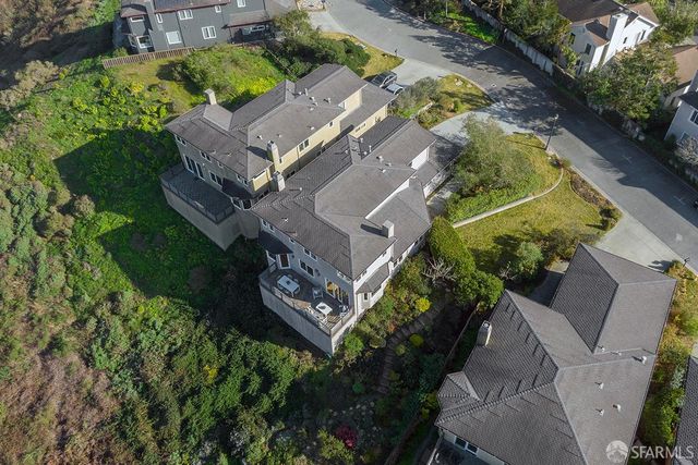 10 Hana Vista Lane, Daly City, CA 94014