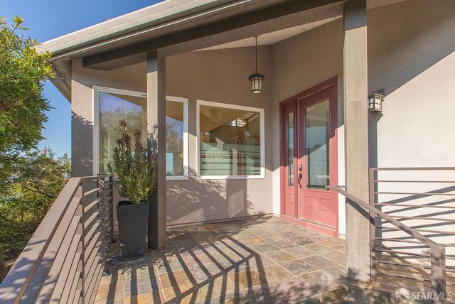 10 Hana Vista Lane, Daly City, CA 94014