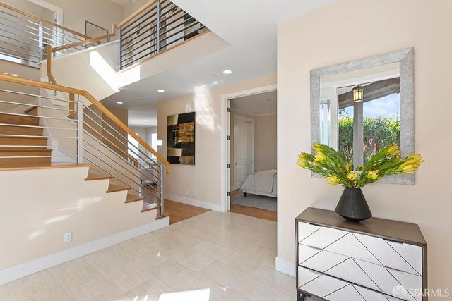 10 Hana Vista Lane, Daly City, CA 94014