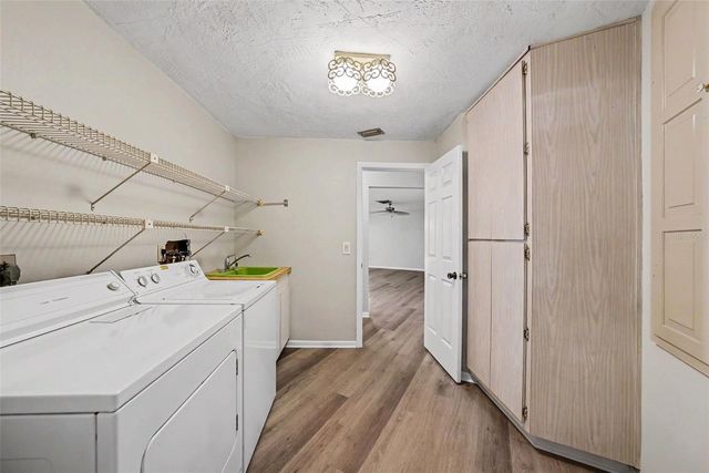 209 15TH STREET, Palm Harbor, FL 34683