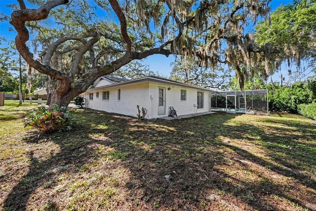 209 15TH STREET, Palm Harbor, FL 34683