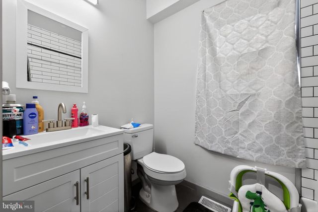 207 ELM AVE, Oaklyn, NJ 08107