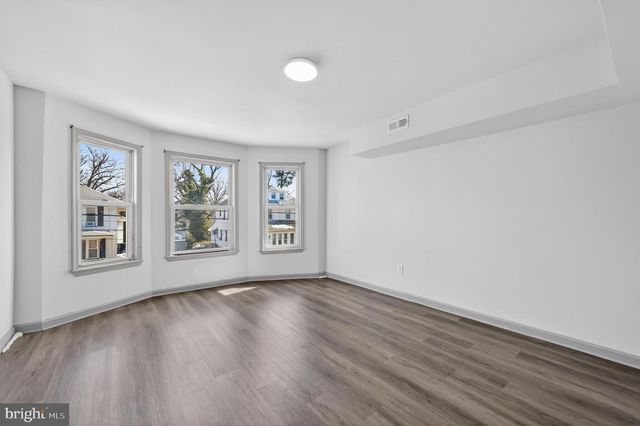 207 ELM AVE, Oaklyn, NJ 08107