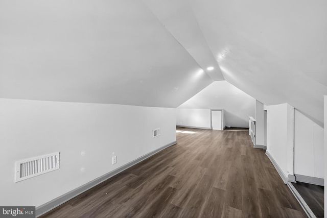 207 ELM AVE, Oaklyn, NJ 08107