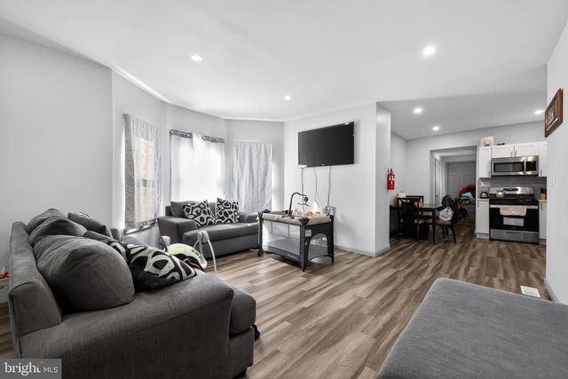 207 ELM AVE, Oaklyn, NJ 08107